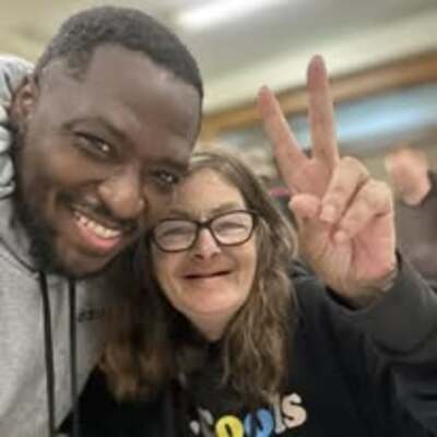 We LOVE People!